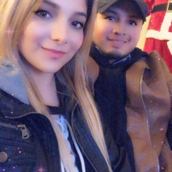 Meet your Posher, Jessica - Picture 1 of 1